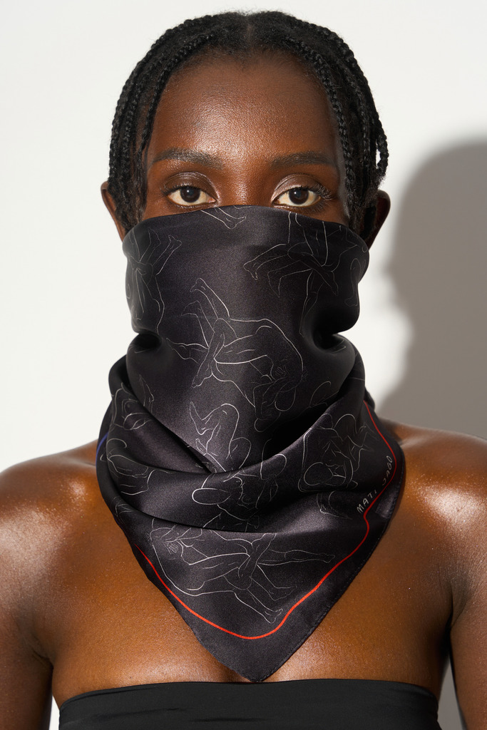 Jedwabna chustka kobiety Apaszka - czarna